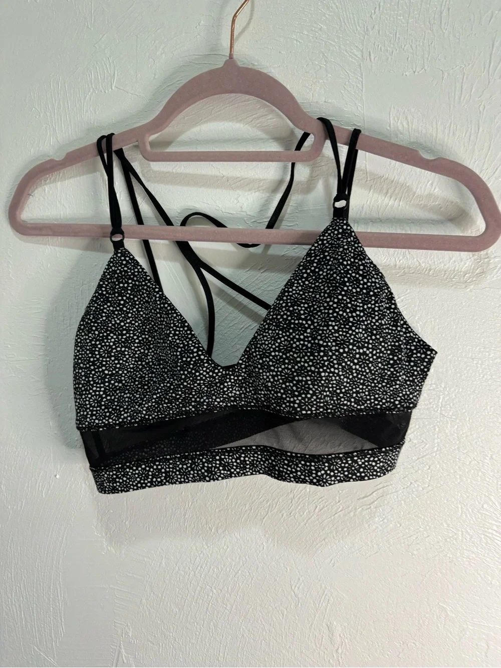 Lululemon Go With The Flow Top Freckle Flower Black White / Black
